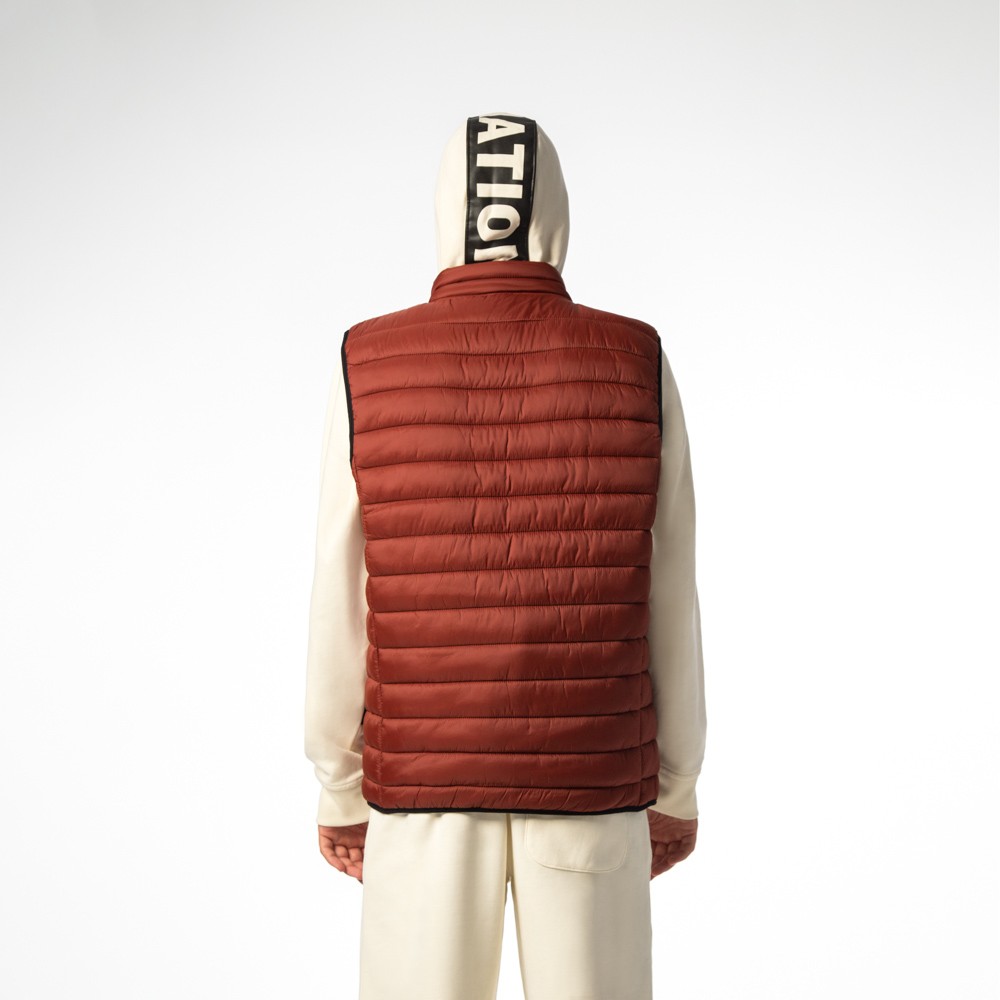 ../../aimeos/1.d/files/andriko-amaniko-mpoyfan-be-nation-sleeveless-jacket-brick-brown-08302201-14d334023.jpeg