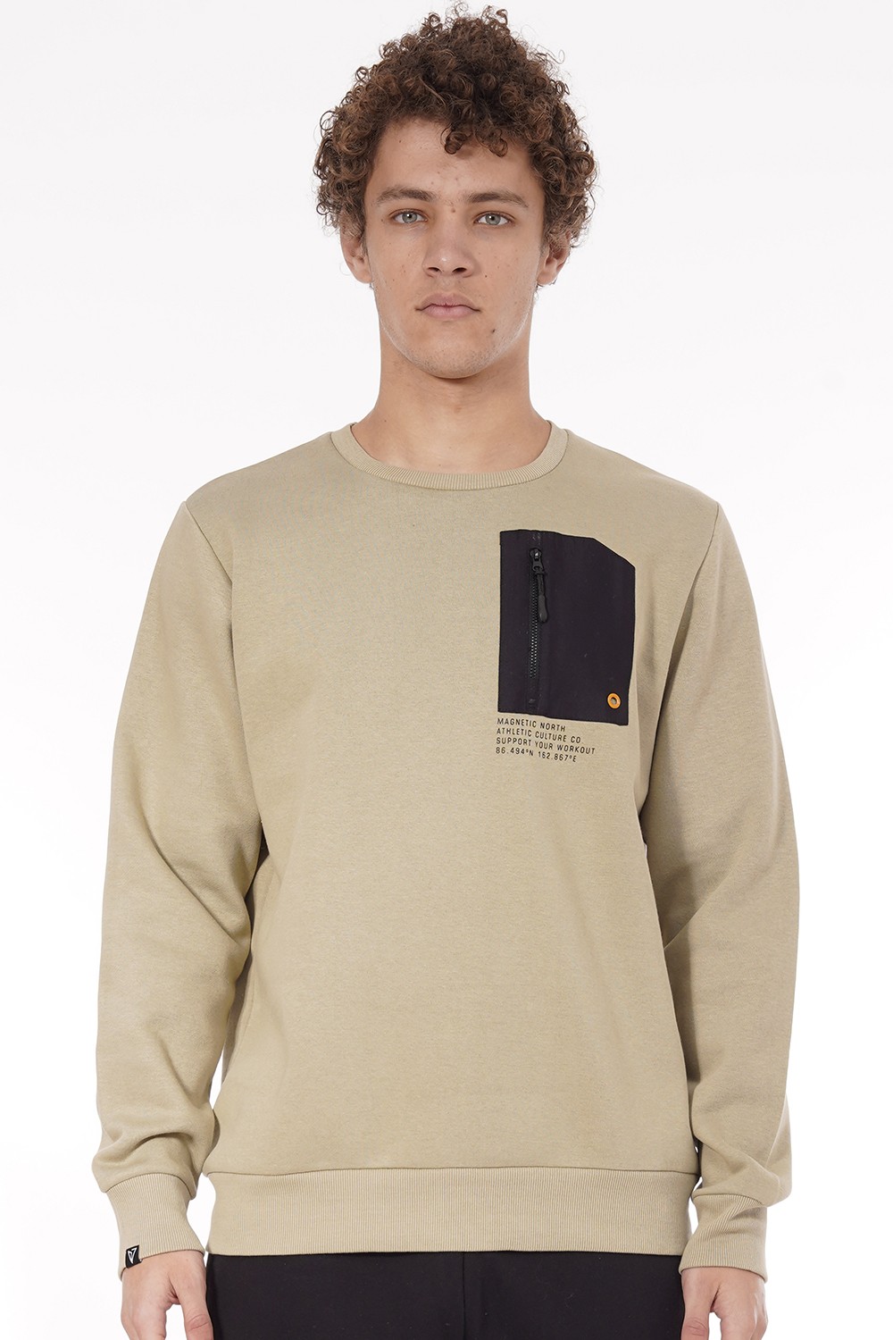 ../../aimeos/1.d/files/andriko-fouter-magnetic-north-men-s-pro-sweatshirt-22050-beige333092.jpeg