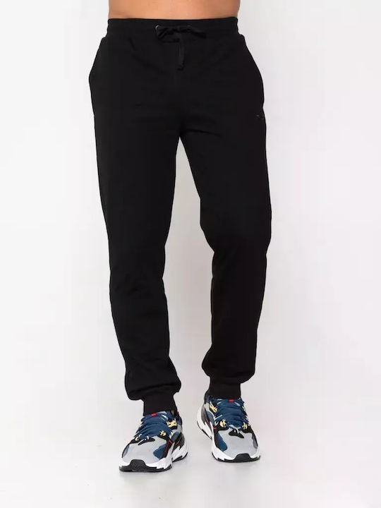 ../../aimeos/1.d/files/andriko-panteloni-formas-fila-men-harrison-pant-apjc0014-black363952.jpeg
