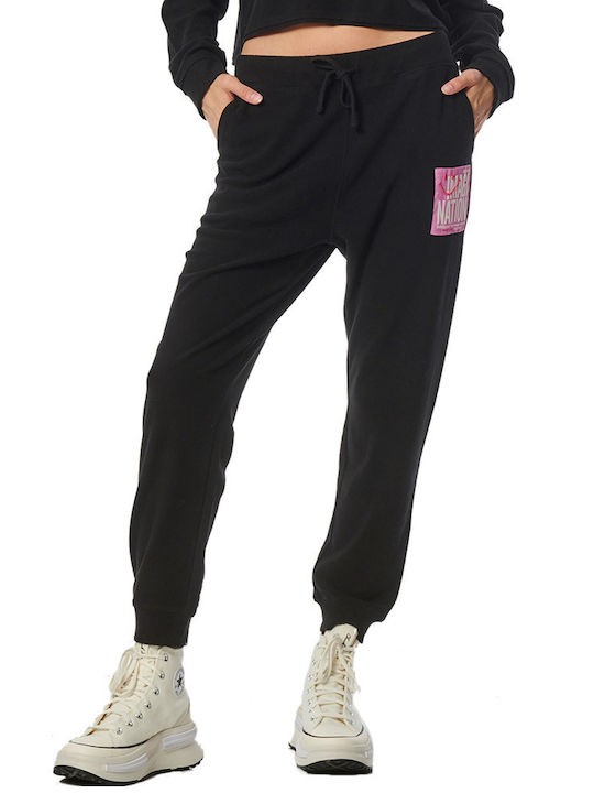 ../../aimeos/1.d/files/ginaikio-panteloni-formas-body-action-women-s-7-8-high-rise-yoga-joggers-021337-01-black361232.jpeg