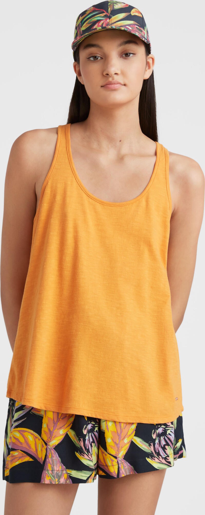 ../../aimeos/1.d/files/ginaikio-t-shirt-o-neill-ella-button-back-tank-top-1850095-17016w-nugget348012.jpeg