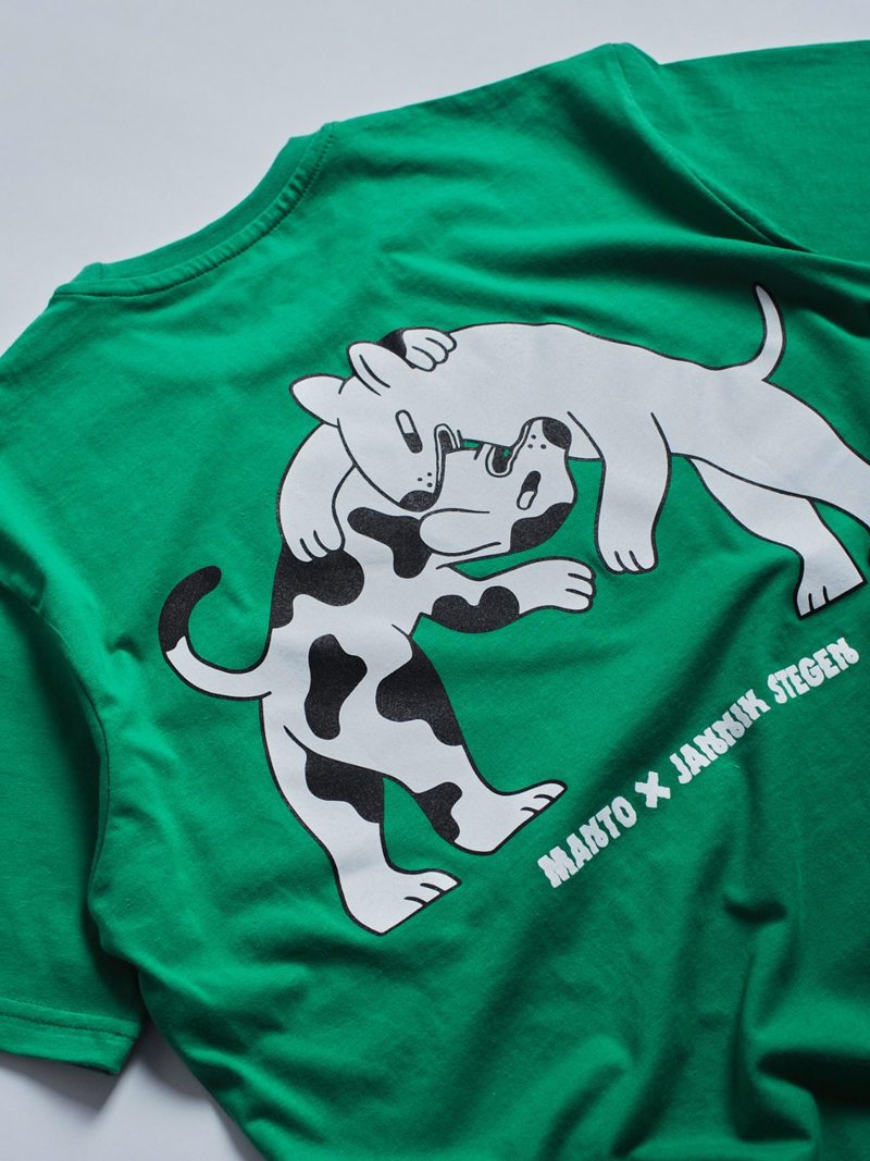 ../../aimeos/1.d/files/manto-dogs-t-shirt-green271283.jpeg