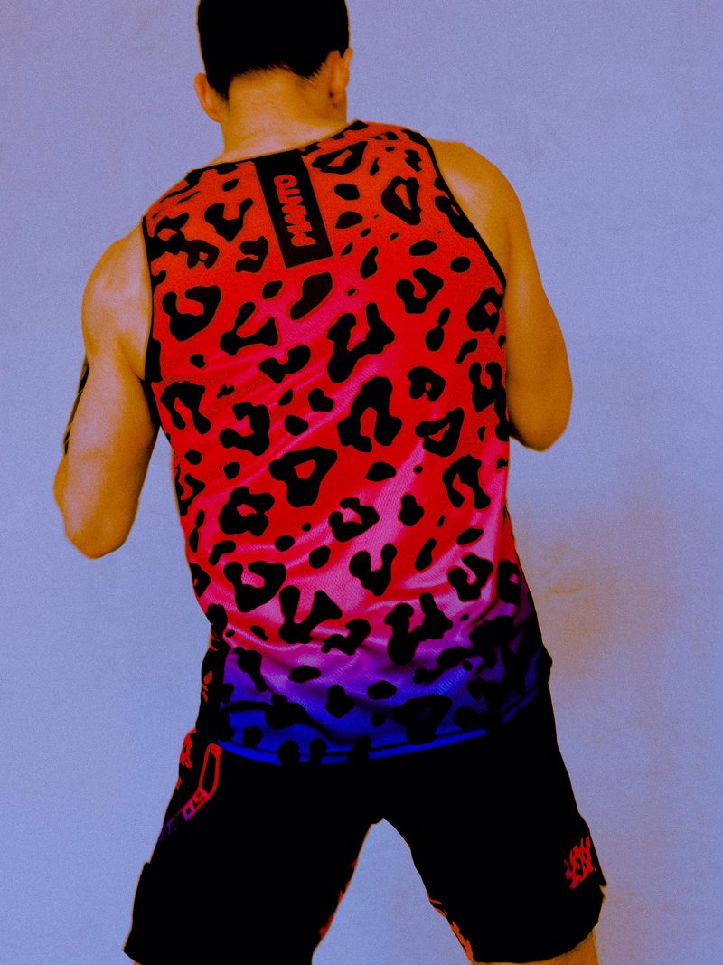 ../../aimeos/1.d/files/manto-leopard-tank-top-black267583.jpeg