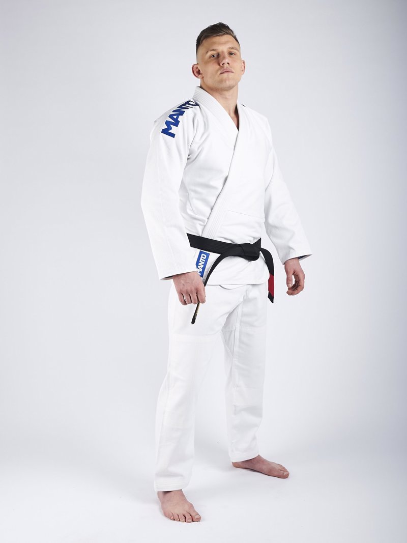 ../../aimeos/1.d/files/manto-x4-bjj-gi-white275562.jpeg