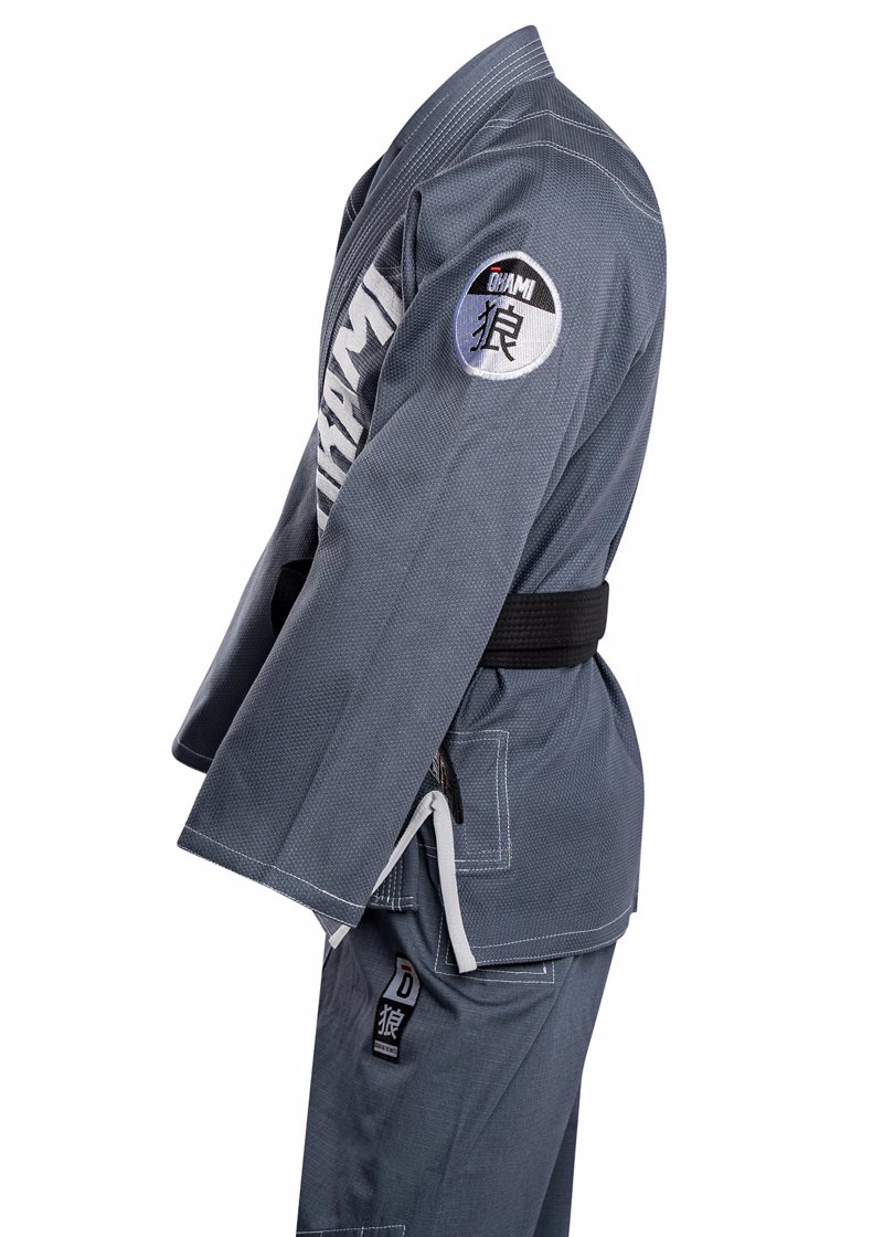 ../../aimeos/1.d/files/okami-competition-bjj-gi-limited-grey275373.jpeg