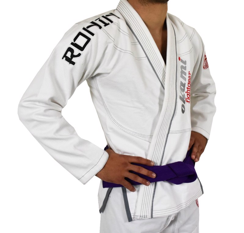 ../../aimeos/1.d/files/okami-ronin-bjj-gi-white262985.jpeg