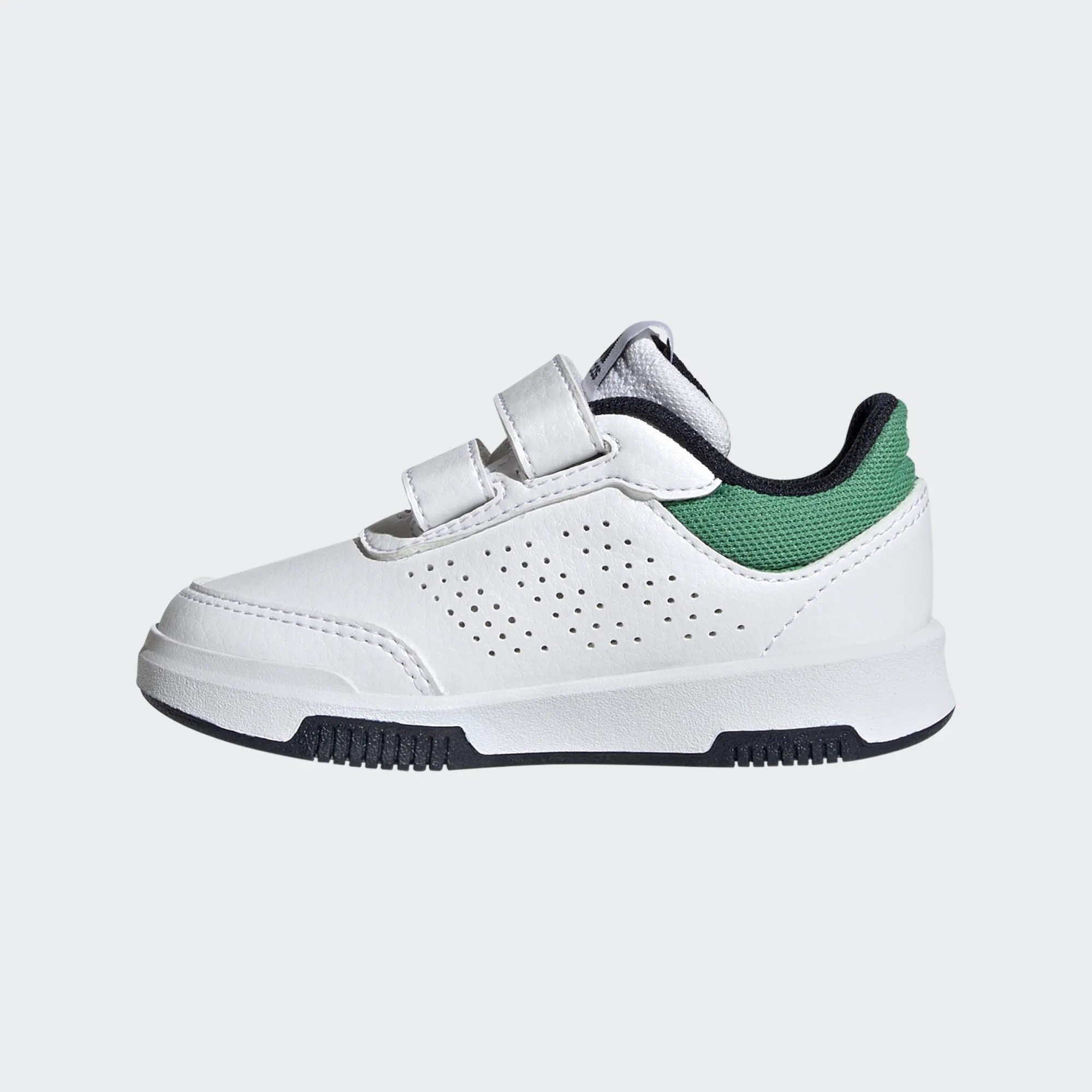 ../../aimeos/1.d/files/paidika-papoutsia-adidas-tensaur-sport-2-0-cf-h06308331023.jpeg