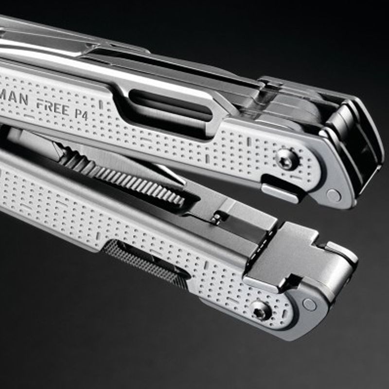 ../../aimeos/1.d/files/polierghalio-leatherman-free-p4373627.jpeg