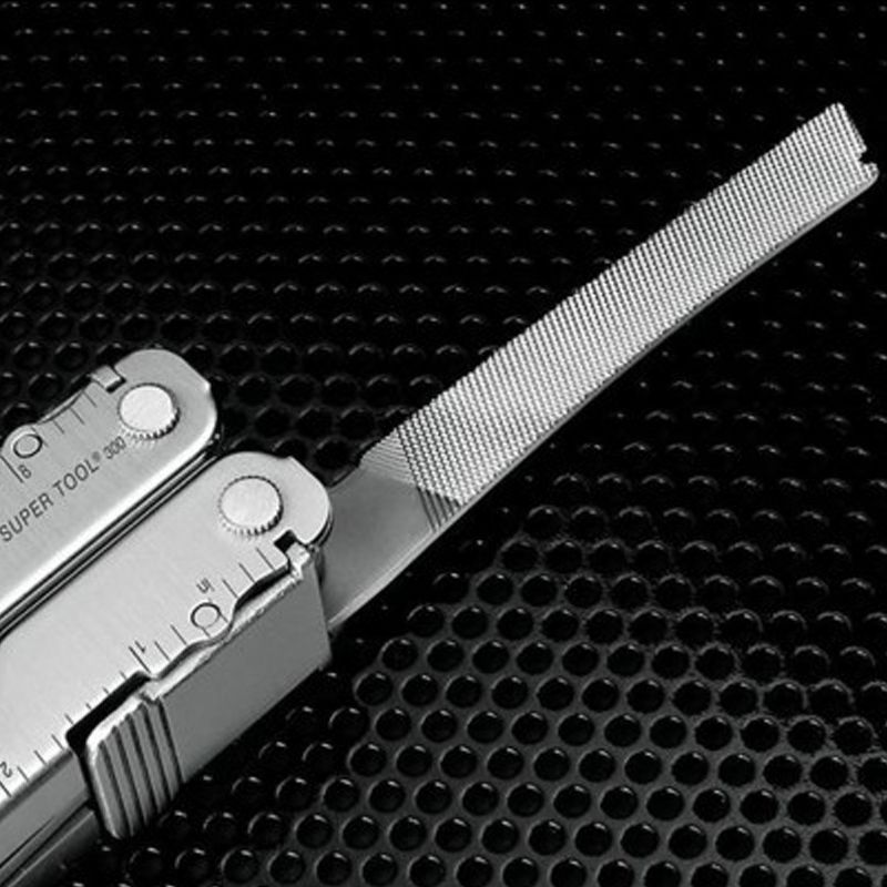 ../../aimeos/1.d/files/polierghalio-leatherman-super-tool-300-silver373685.jpeg
