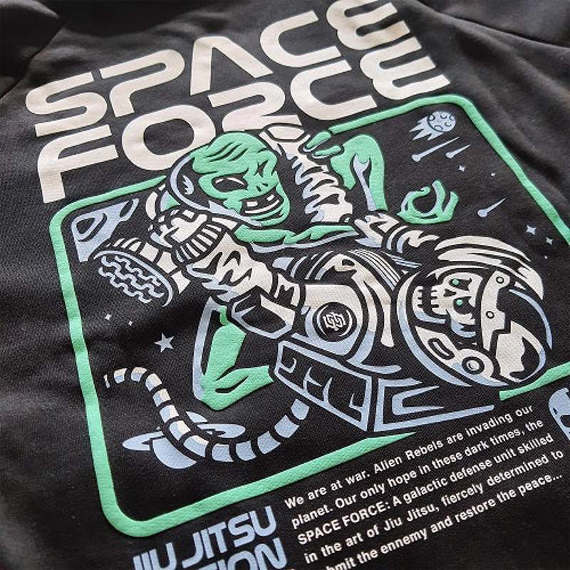 ../../aimeos/1.d/files/pride-or-die-space-force-bjj-zaketa-black261975.jpeg