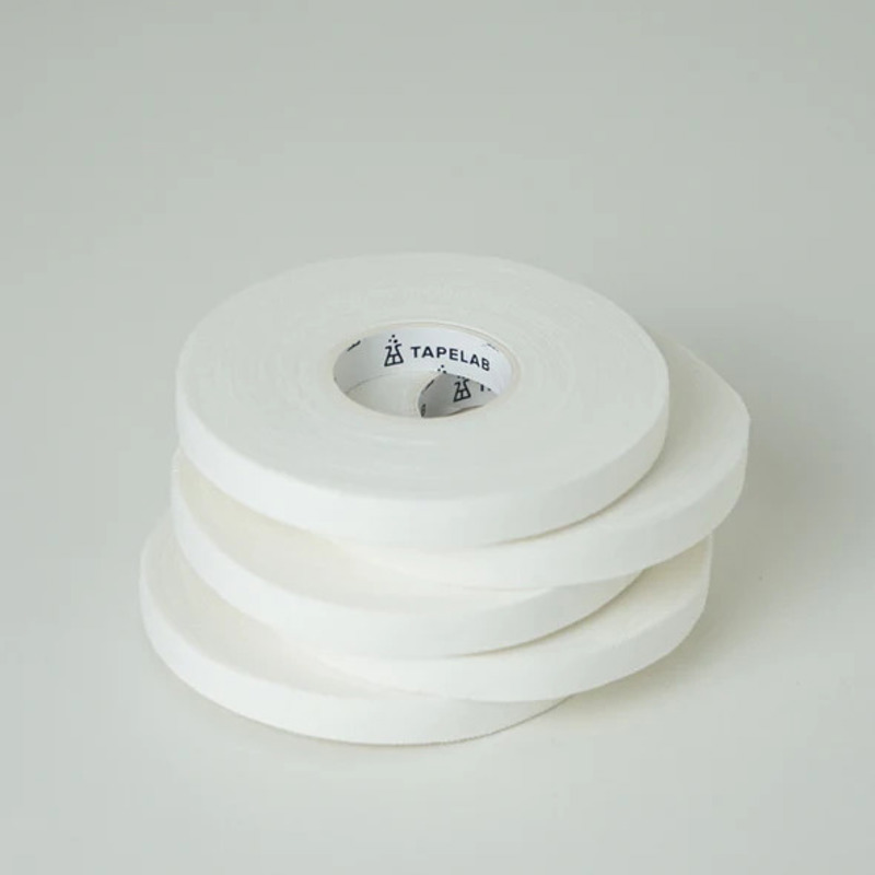 ../../aimeos/1.d/files/tapelab-athletic-finger-tape-7-6-mm-x-13-7m-5-pack-white261354.jpeg